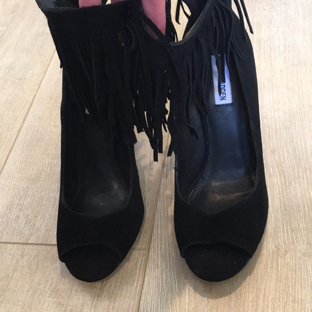 Black fringe heels